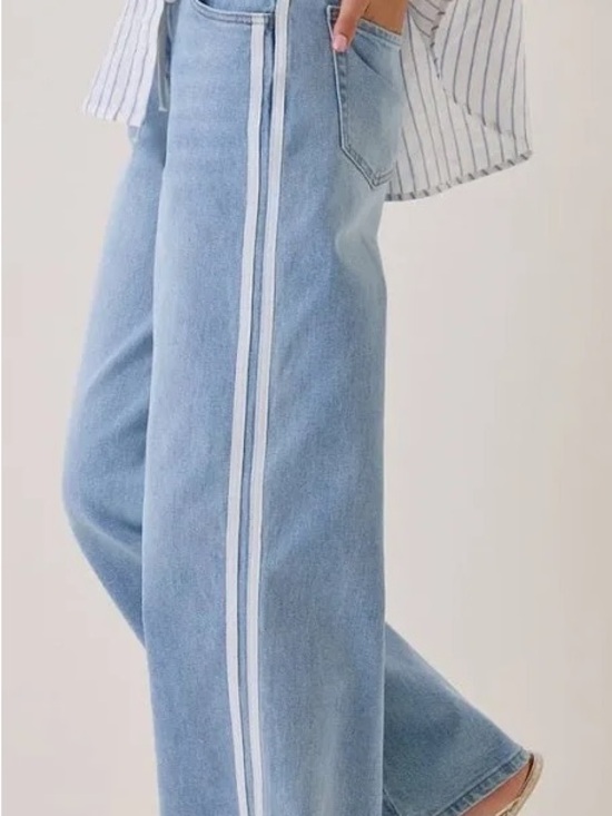 Altar'd State Denim - Altar'd State Light Blue Wide-Leg Jeans with White Side Stripe